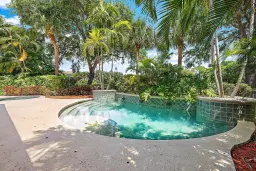 Picture of 4474 Thornwood Circle, Palm Beach Gardens, FL 33418