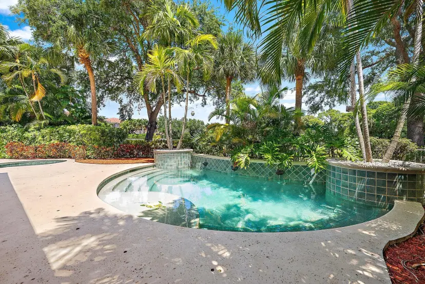 Picture of 4474 Thornwood Circle, Palm Beach Gardens FL 33418