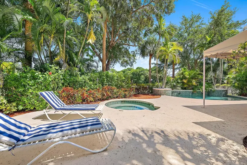 Picture of 4474 Thornwood Circle, Palm Beach Gardens FL 33418