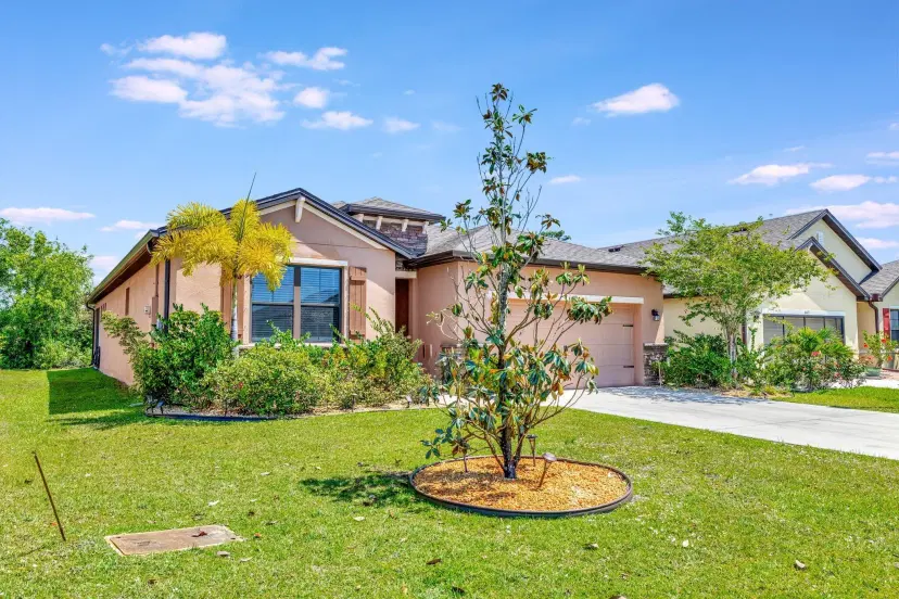 Picture of 6449 NW Castlebrook Avenue, Port St Lucie FL 34983