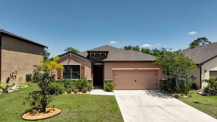 Picture of 6449 NW Castlebrook Avenue, Port St Lucie FL 34983