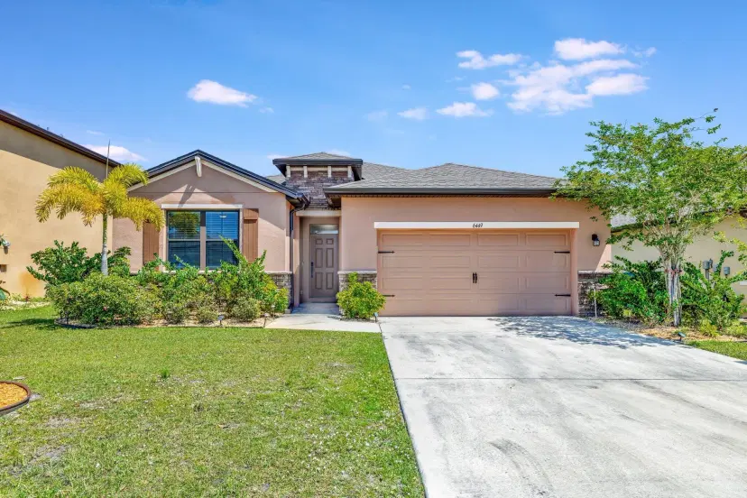 Picture of 6449 NW Castlebrook Avenue, Port St Lucie FL 34983