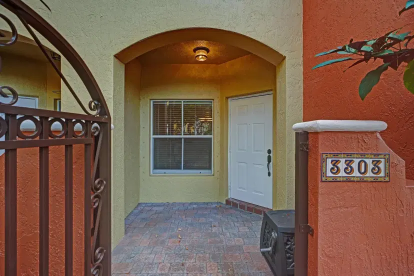 Picture of 3303 Merrick Ln 1002, Pompano Beach FL 33063