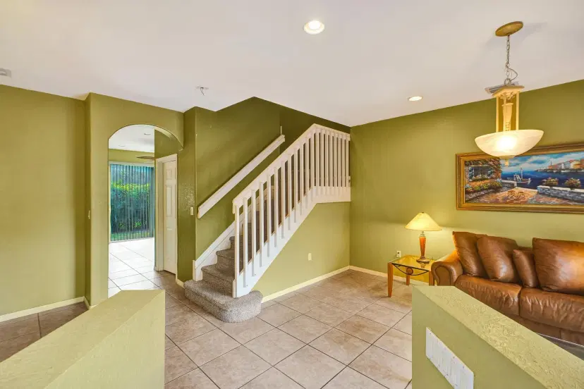 Picture of 3303 Merrick Ln 1002, Pompano Beach FL 33063