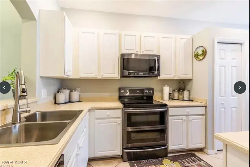 Picture of 14165 Winchester Ct 203, Naples FL 34114