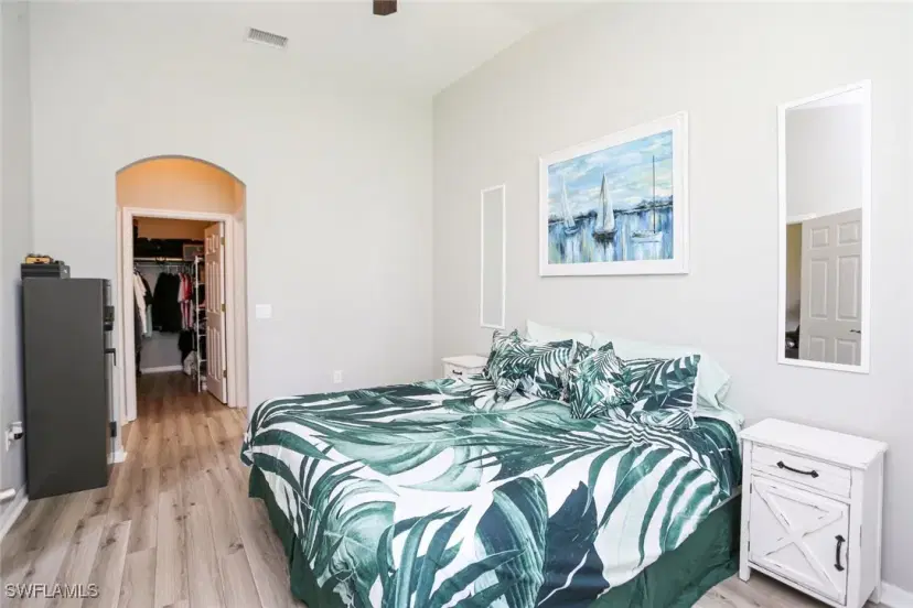 Picture of 14165 Winchester Ct 203, Naples FL 34114
