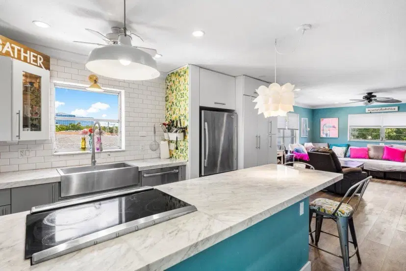Picture of 515 S Crescent Drive 302, Hollywood FL 33021