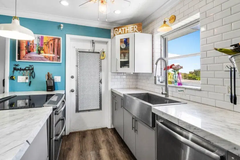 Picture of 515 S Crescent Drive 302, Hollywood FL 33021