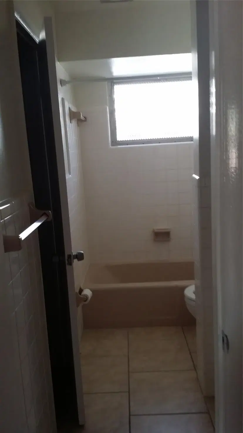 Picture of 3501 Van Buren St 3, Hollywood FL 33021