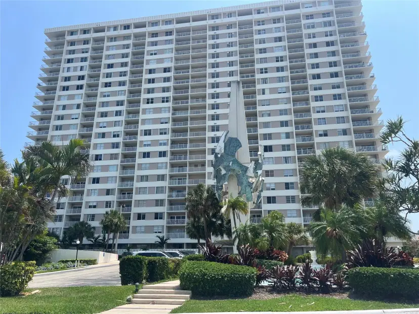 Picture of 300 Bayview Dr 1809, Sunny Isles Beach FL 33160
