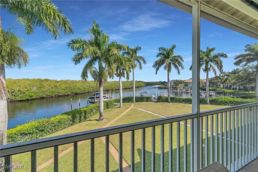 Picture of 162 Newport Dr 1208, Naples FL 34114