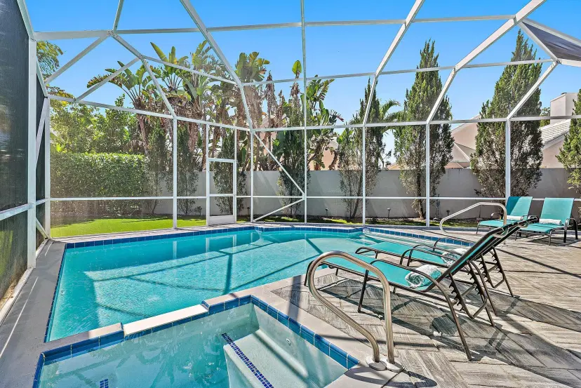 Picture of 21 Windsor Lane, Palm Beach Gardens FL 33418