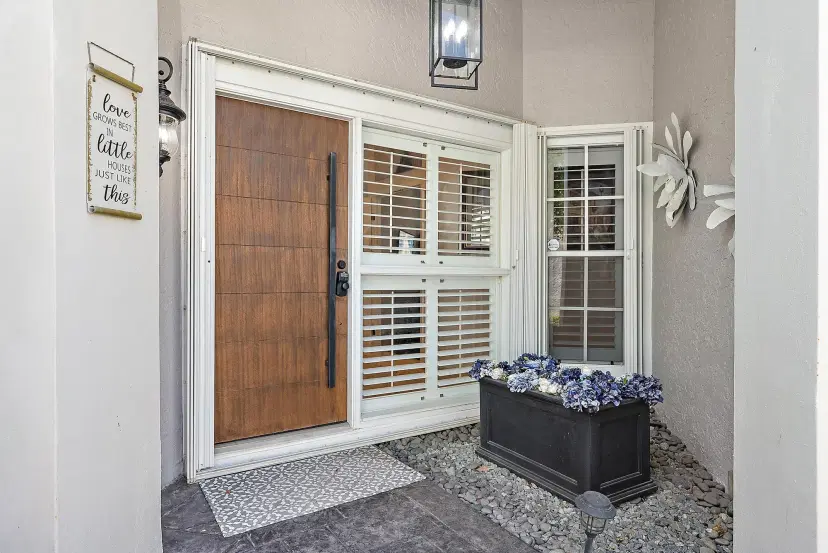 Picture of 21 Windsor Lane, Palm Beach Gardens FL 33418