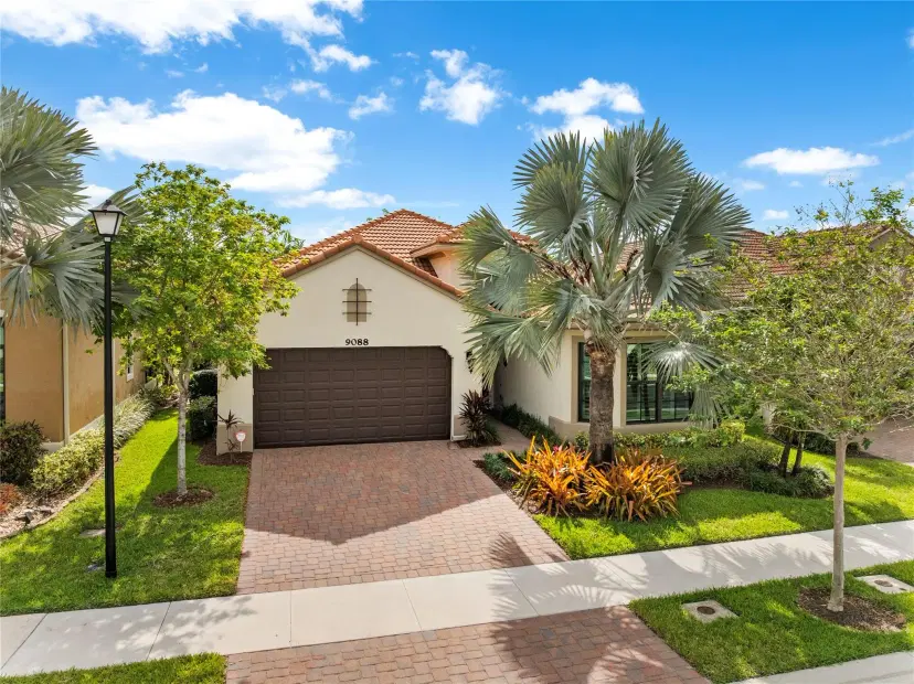 Picture of 9088 E Leon Cir, Pompano Beach FL 33076