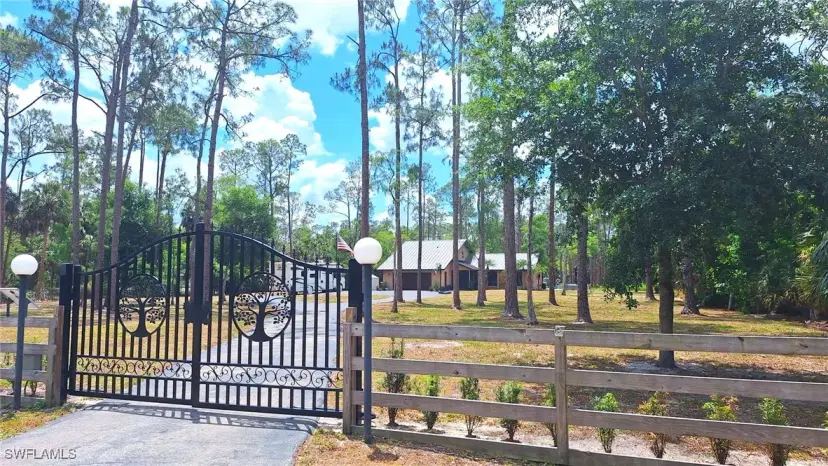 Picture of 3690 27Th Ave Sw, Naples FL 34117