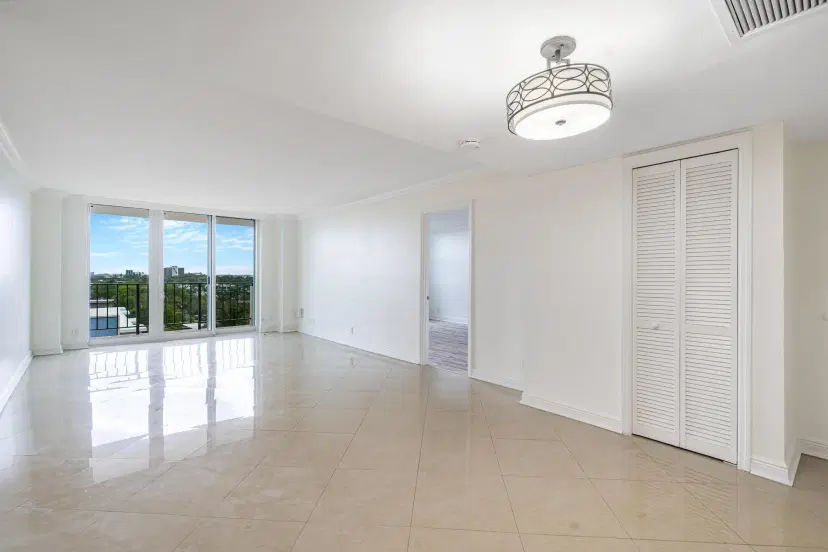 Picture of 1900 S Ocean Boulevard 7N, Lauderdale By The Sea FL 33062