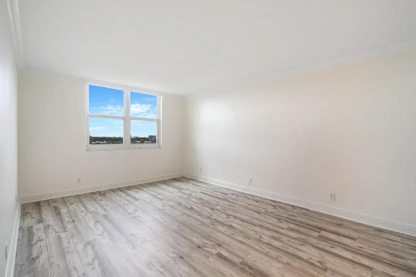 Picture of 1900 S Ocean Boulevard 7N, Lauderdale By The Sea FL 33062