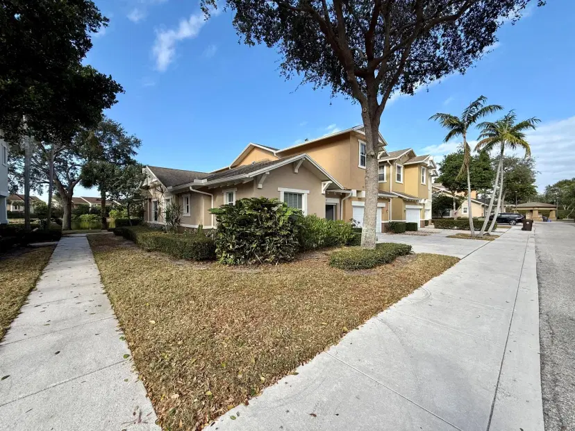 Picture of 963 Marina Del Ray Lane 1, West Palm Beach, FL 33401