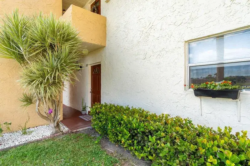 Picture of 203 Golden River Drive, West Palm Beach FL 33411