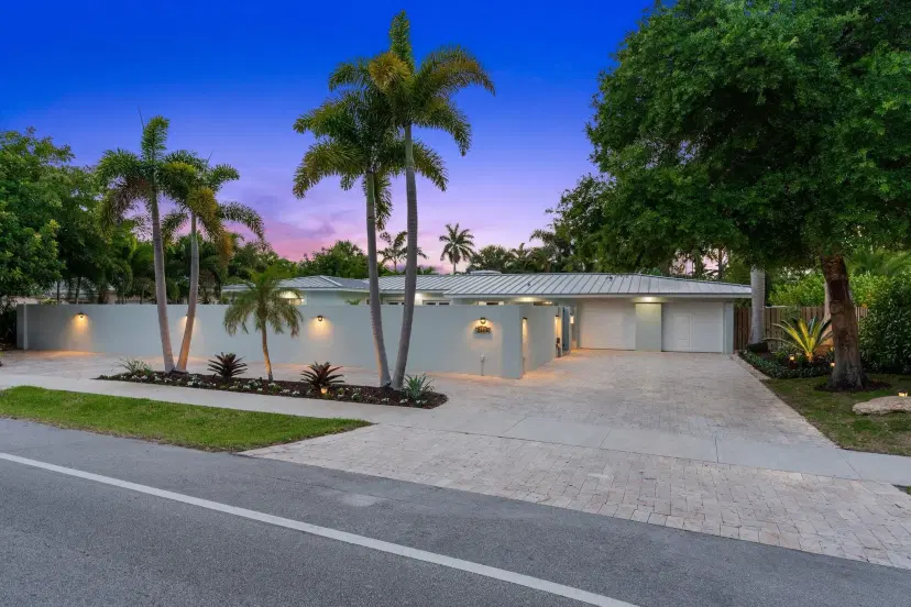 Picture of 2449 Bayview Dr, Fort Lauderdale FL 33305