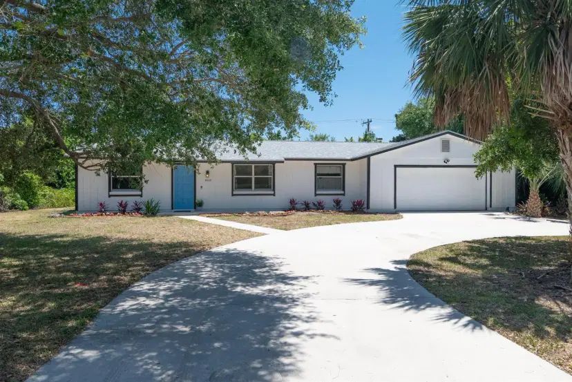 Picture of 8045 45Th Way N, Palm Beach Gardens FL 33418
