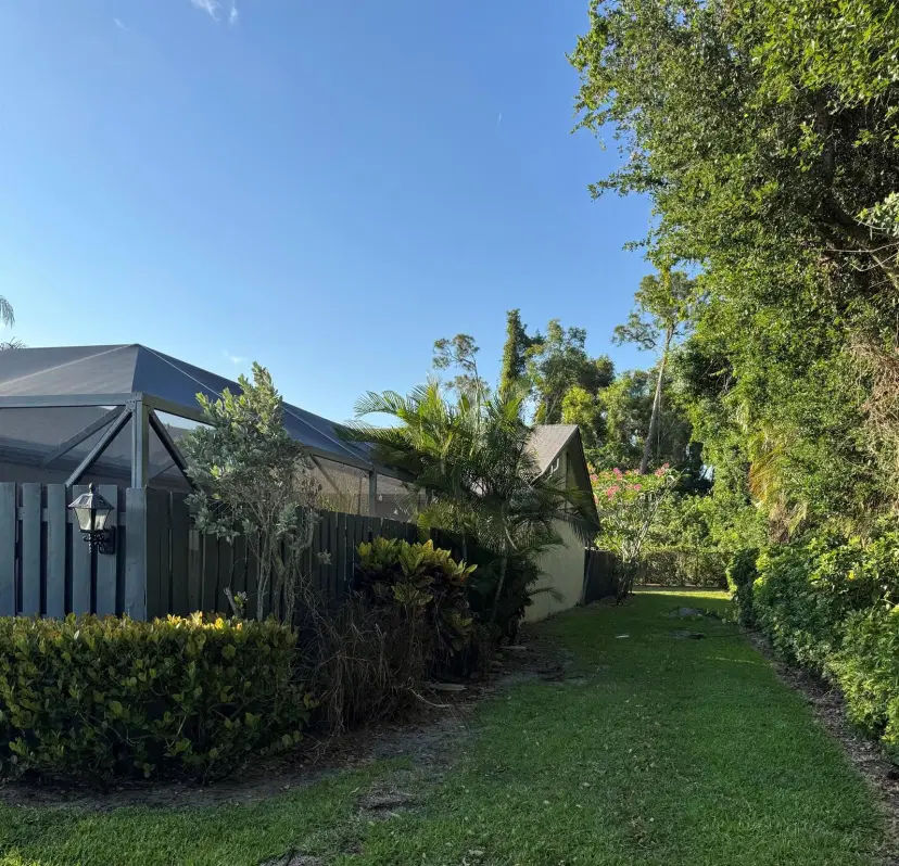 Picture of 1020 Summit Trail Circle C, West Palm Beach FL 33415