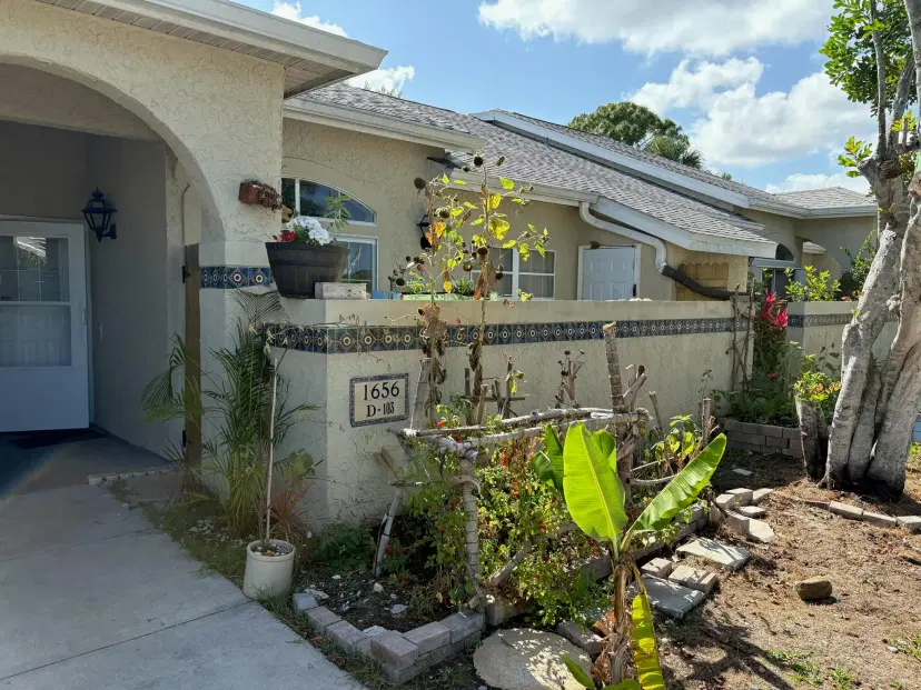 Picture of 1656 SE Green Acres Circle D103, Port St Lucie FL 34952