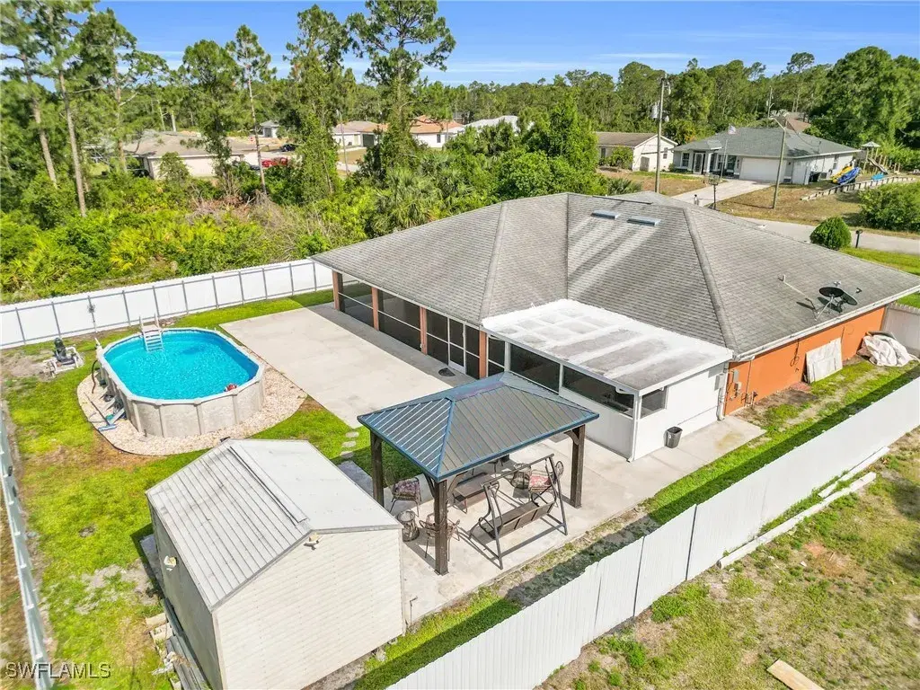 Picture of 3010 52Nd St W, Lehigh Acres, FL 33971