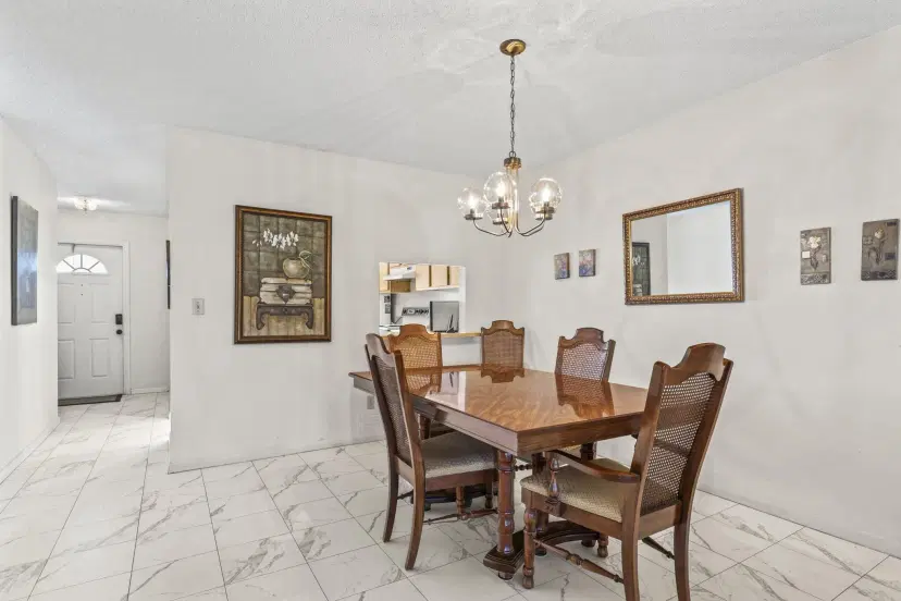 Picture of 5834 Moss Court 8, Fort Pierce FL 34982
