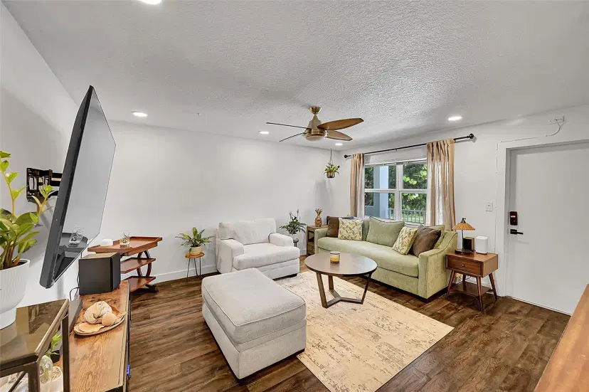 Picture of 2850 NE 14Th Street Cswy 203, Pompano Beach, FL 33062