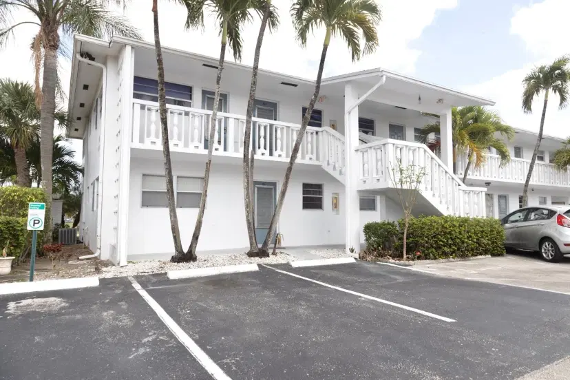 Picture of 6500 Winfield Blvd 201, Margate FL 33063