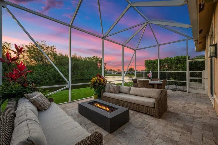 Picture of 1661 Lakefield North Court, Wellington FL 33414
