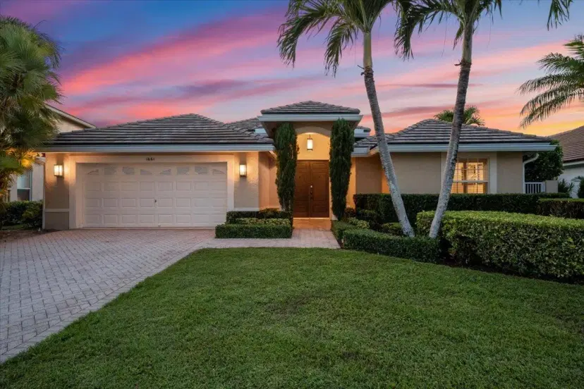 Picture of 1661 Lakefield North Court, Wellington FL 33414