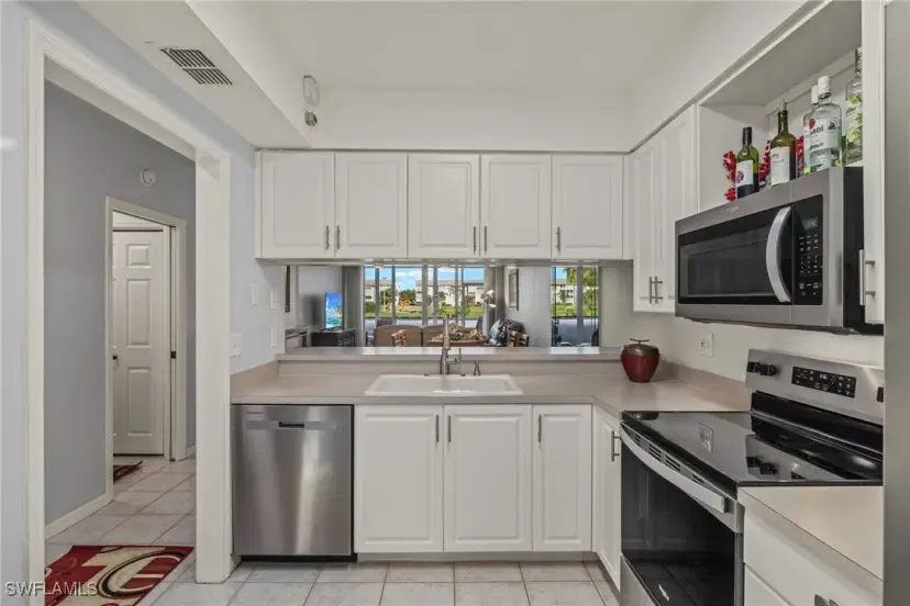 Picture of 14771 Hole In 1 Cir 106, Fort Myers FL 33919
