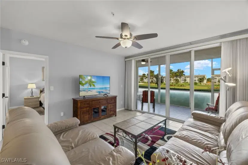 Picture of 14771 Hole In 1 Cir 106, Fort Myers FL 33919
