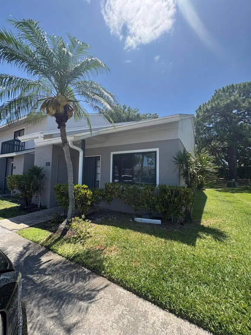 Picture of 401 Shoreview Drive Drive, Greenacres FL 33463