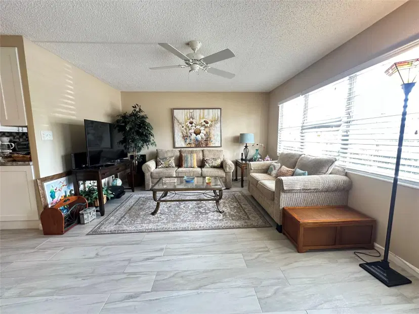 Picture of 1007 Oakridge A 1007, Deerfield Beach FL 33442