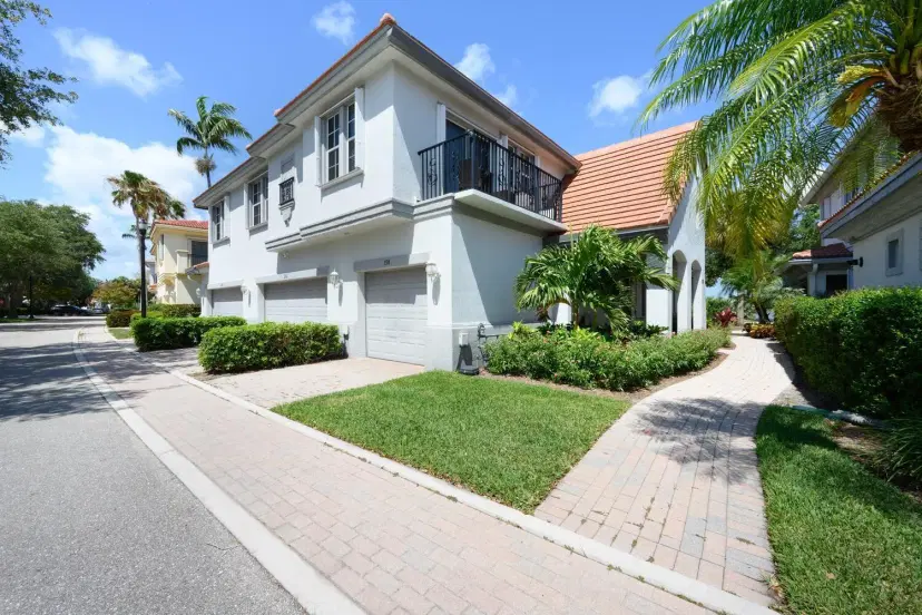 Picture of 198 Evergrene Parkway, Palm Beach Gardens FL 33410