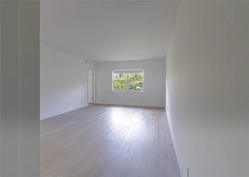 Picture of 2424 SE 17Th St 305B, Fort Lauderdale FL 33316