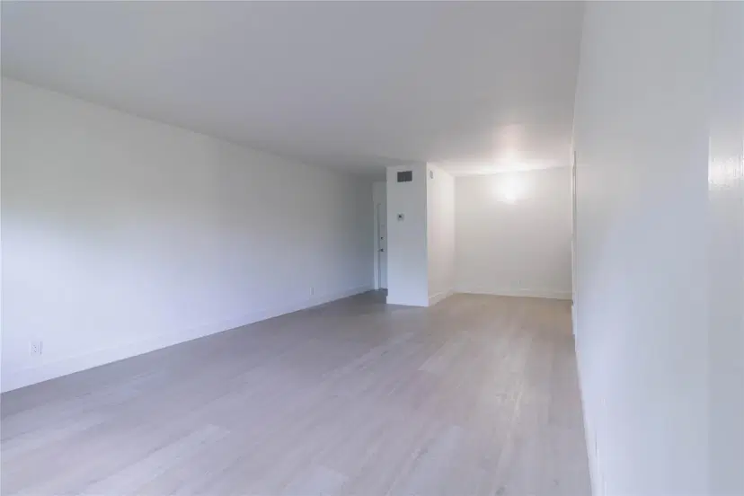 Picture of 2424 SE 17Th St 305B, Fort Lauderdale FL 33316