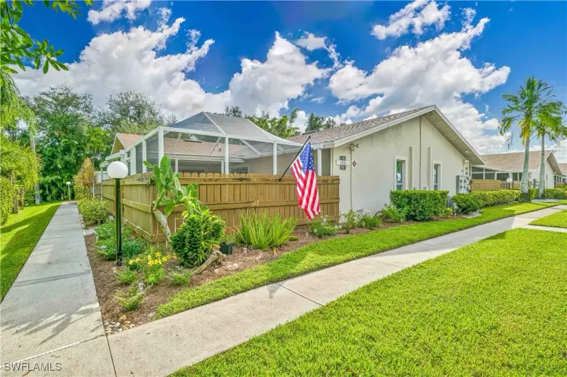 Picture of 5801 Crystal Lake Ln 101, North Fort Myers FL 33917