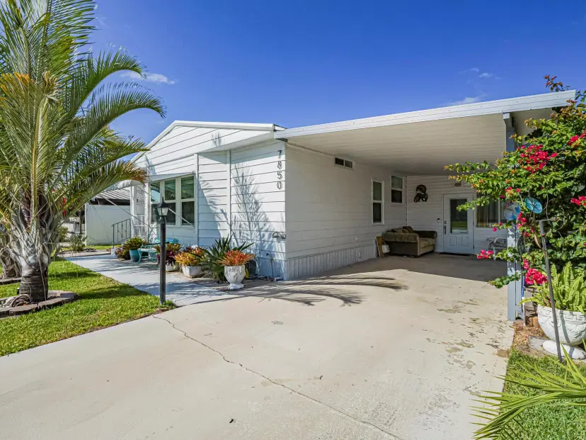Picture of 7850 SE Shenandoah Drive, Hobe Sound FL 33455