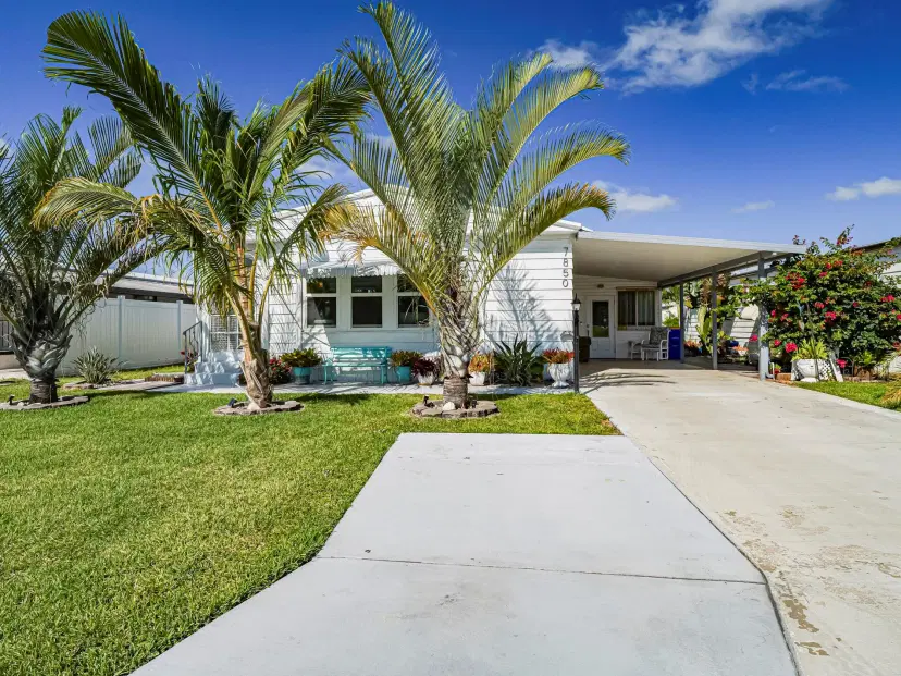 Picture of 7850 SE Shenandoah Drive, Hobe Sound FL 33455