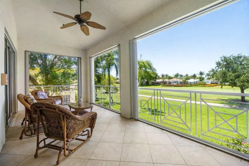 Picture of 105 Palm Point C Circle C, Palm Beach Gardens FL 33418