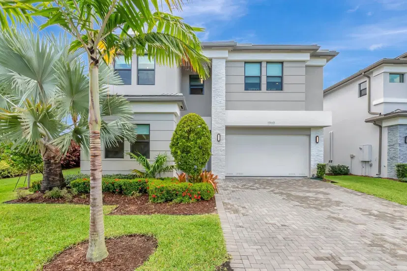 Picture of 8349 Royal County Down Rd, Boca Raton FL 33434