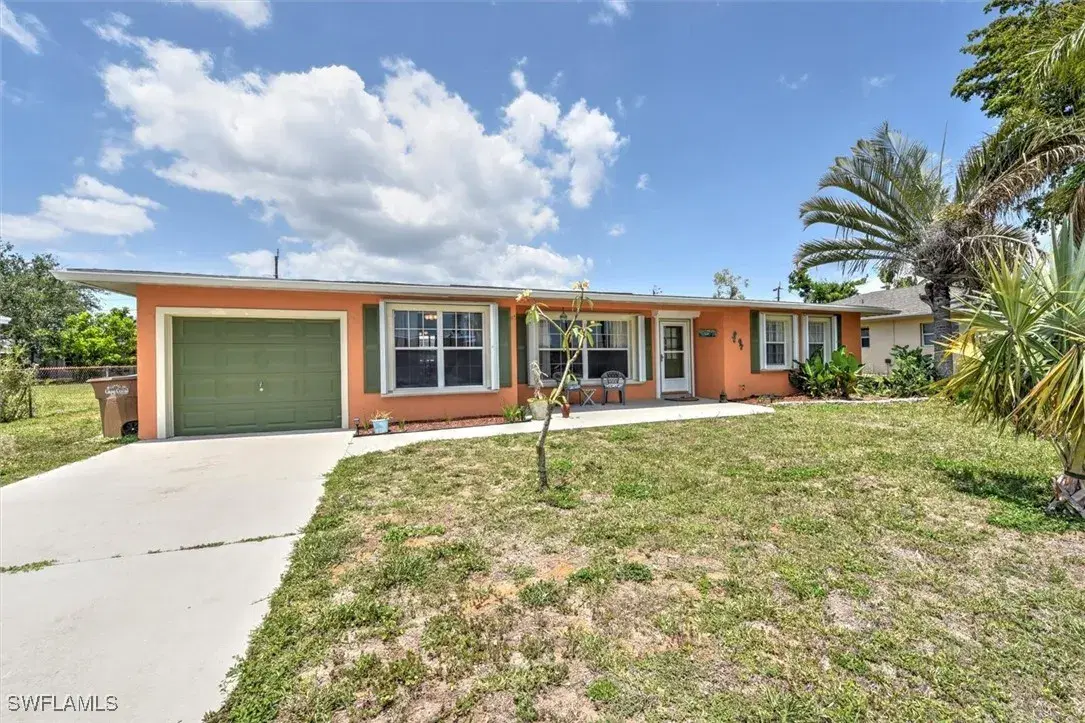 Picture of 725 Sesame Ct, Cape Coral, FL 33904