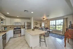 Picture of 725 Sesame Ct, Cape Coral, FL 33904