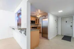 Picture of 2318 S Cypress Bend Dr 122, Pompano Beach, FL 33069