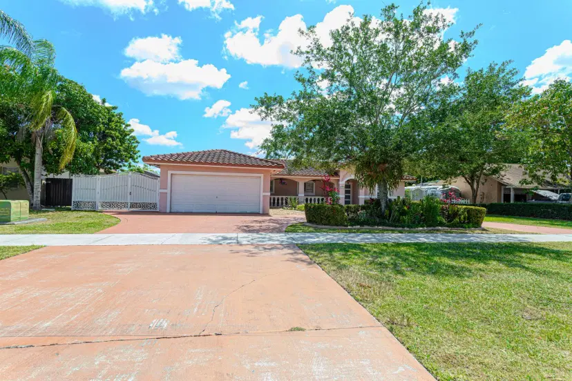 Picture of 22031 SW 127Th Avenue, Miami FL 33170