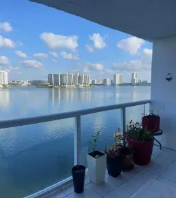 Picture of 17700 N Bay Road 702, Sunny Isles Beach, FL 33160